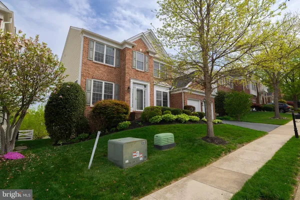 $1,030,000 | 8170 Douglas Fir Drive, Lorton, VA 22079