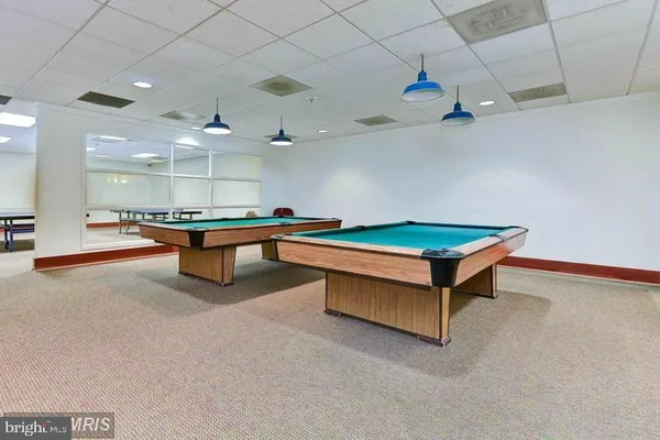 $319,992 | 203 Yoakum Parkway, Unit 715, Alexandria, VA 22304