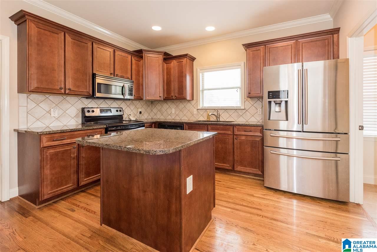 5679 Victoria Drive Bessemer, AL 35023 - Photo 11 of 50