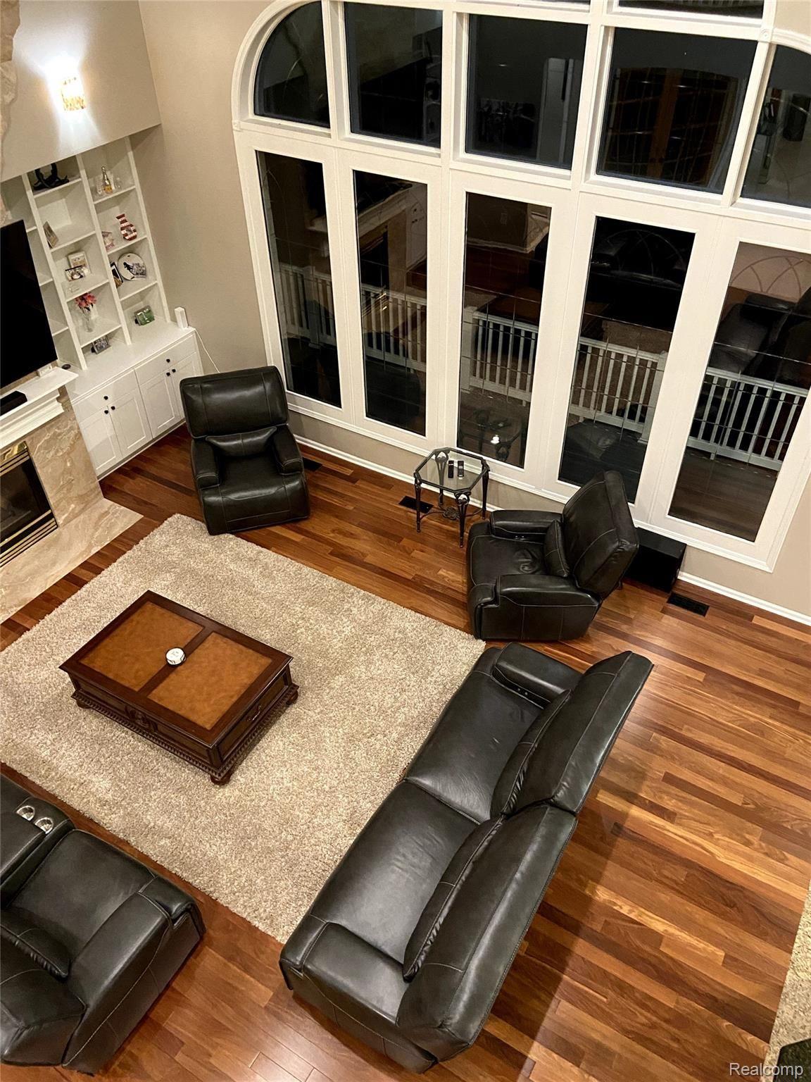 11636 Kings Colony Road Grand Blanc, MI 48439 - Photo 28 of 73 Soaring ceilings