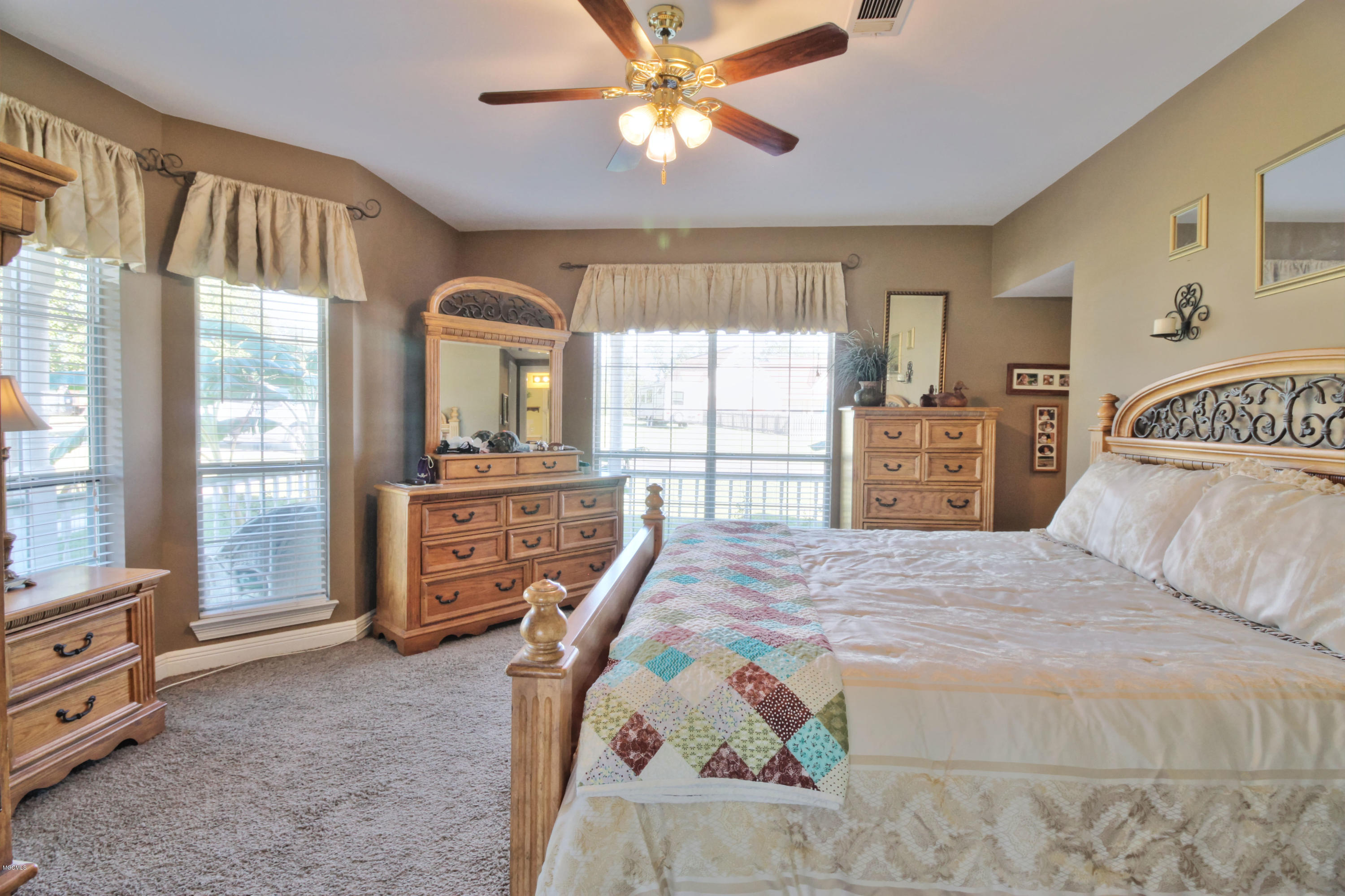 26 Stonebridge Road Carriere, MS 39426 - Photo 12 of 23 master bed N