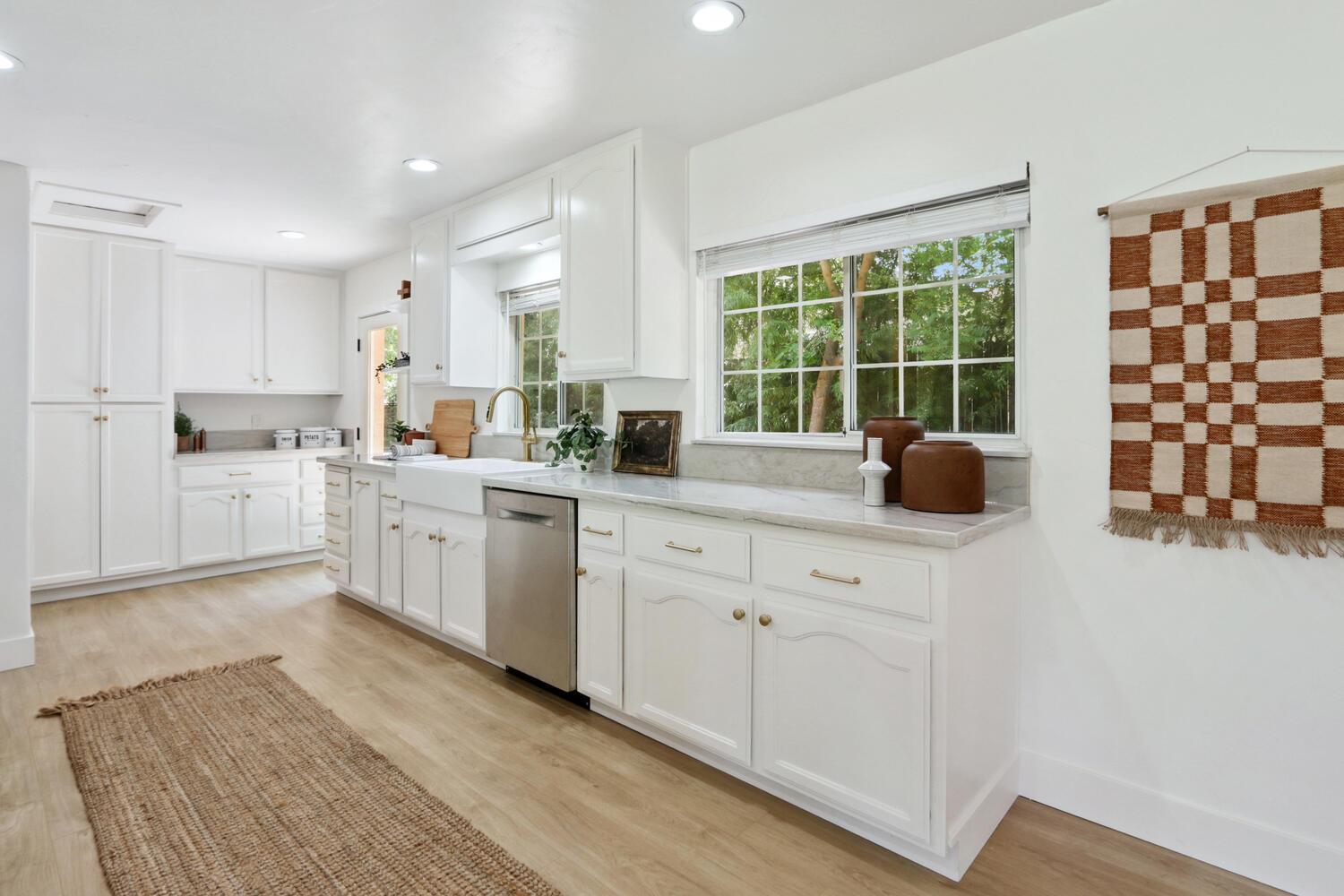 2840 Echo Way Sacramento, CA 95821 - Photo 11 of 48