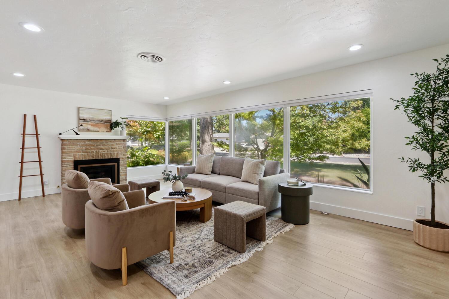 2840 Echo Way Sacramento, CA 95821 - Photo 18 of 48