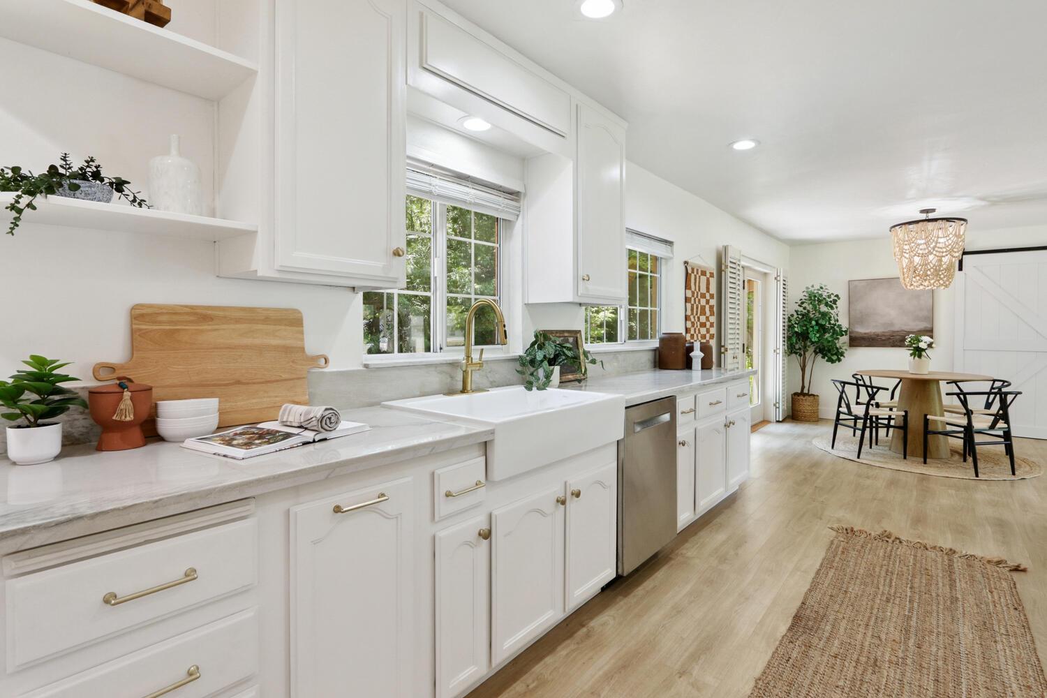 2840 Echo Way Sacramento, CA 95821 - Photo 3 of 48