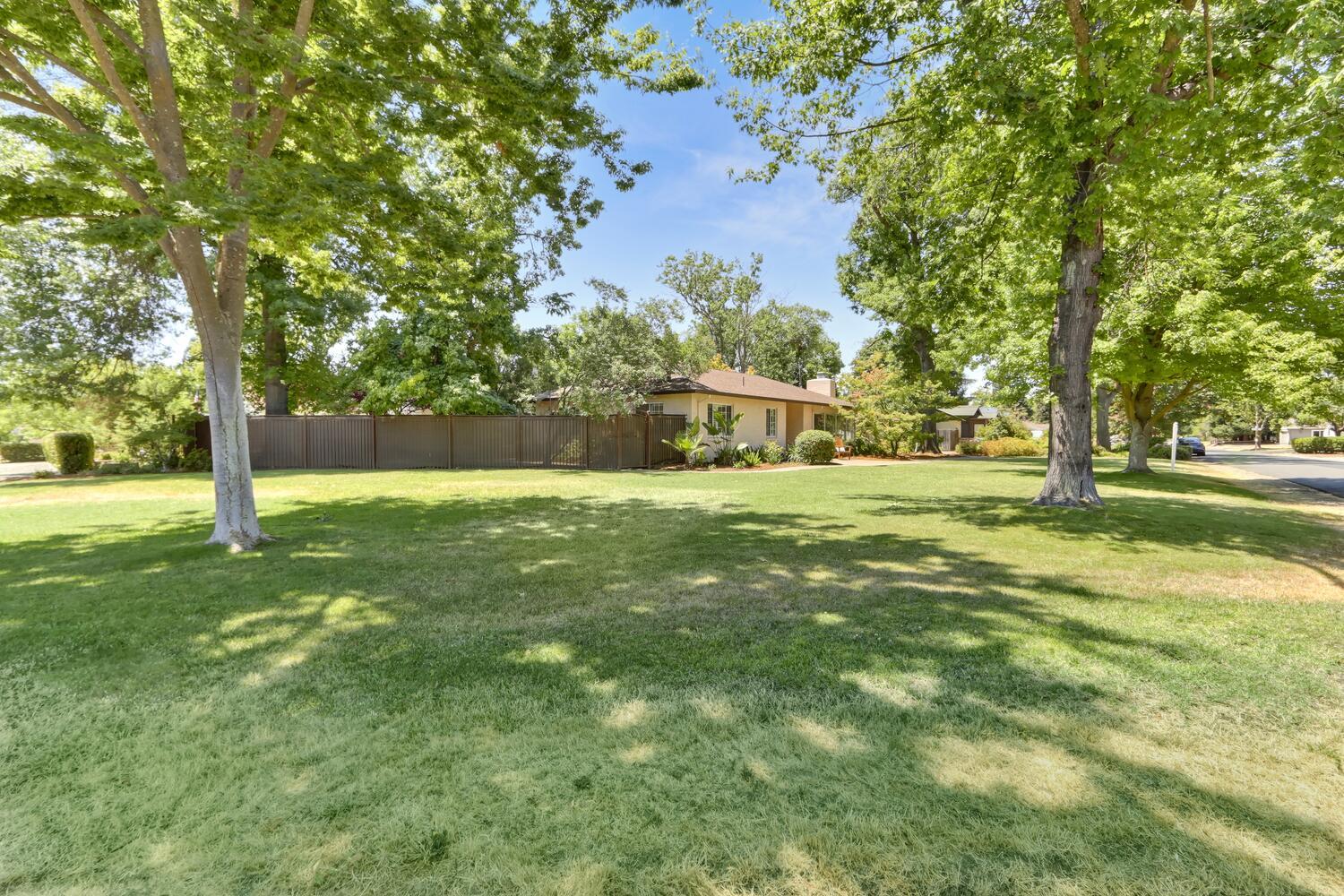 2840 Echo Way Sacramento, CA 95821 - Photo 43 of 48