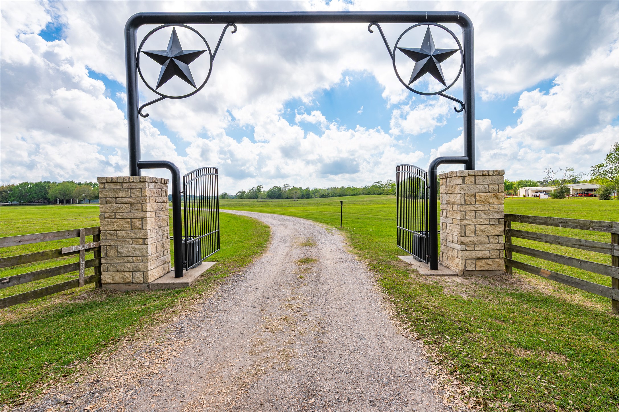 8211 Deats Lane Dickinson, TX 77539 - Photo 15 of 50 a view of a bench in a garden