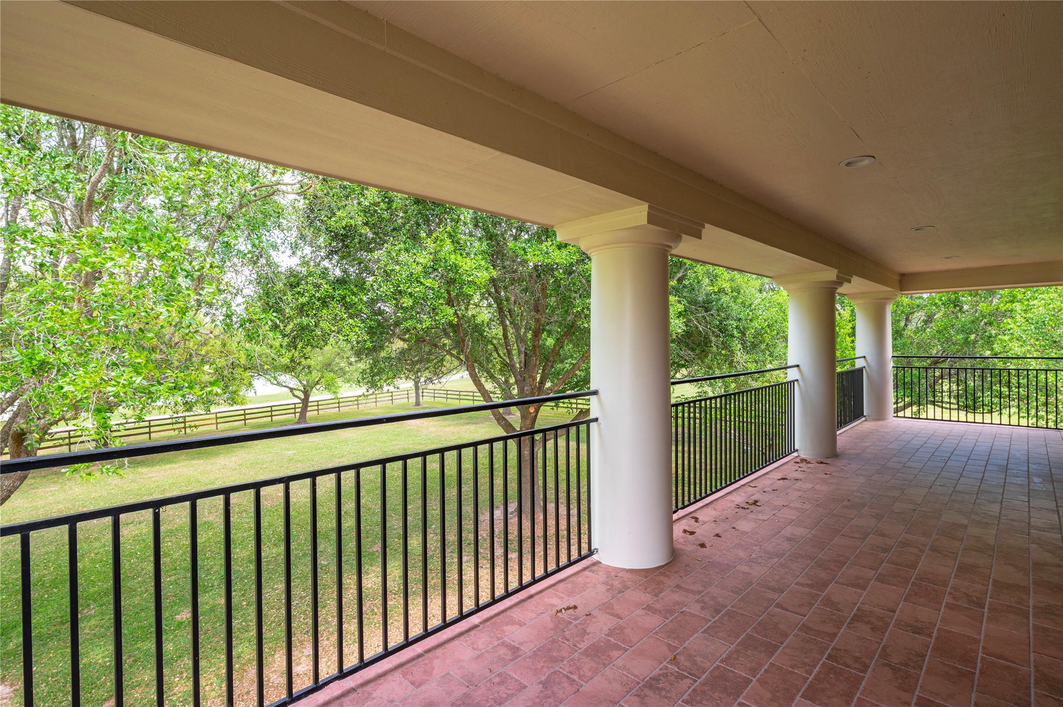 8211 Deats Lane Dickinson, TX 77539 - Photo 17 of 50 a view of a large window with an outdoor space