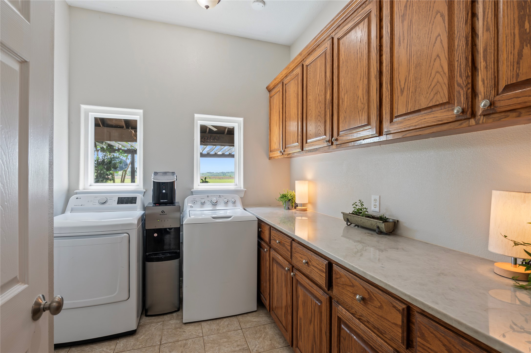 8211 Deats Lane Dickinson, TX 77539 - Photo 41 of 50 a kitchen with sink and cabinets