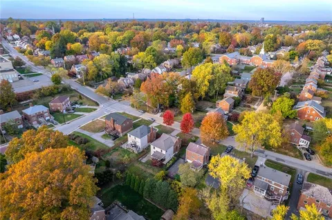 $599,000 | 456 Broadmoor Avenue, Pittsburgh, PA 15228