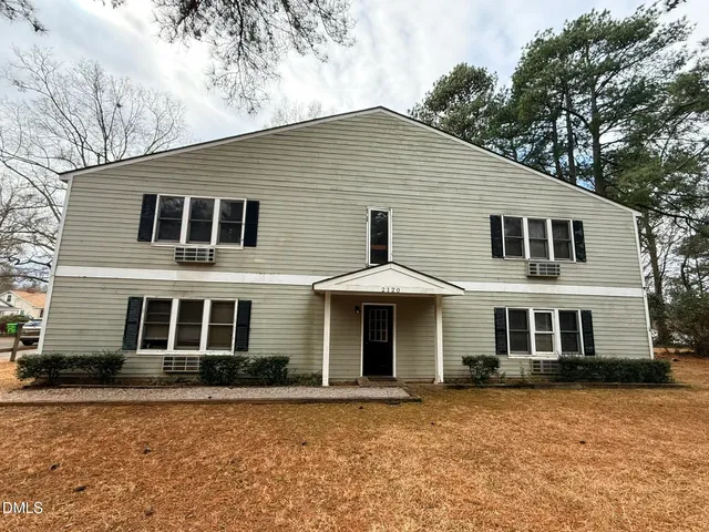 $1,035 | 2120 Hawkins Street, Unit A, Raleigh, NC 27610