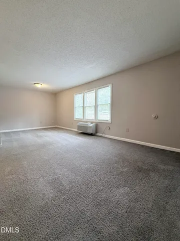 $1,035 | 2120 Hawkins Street, Unit A, Raleigh, NC 27610