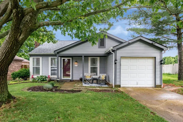 $299,900 | 2021 Summit Row Boulevard, Powell, OH 43065