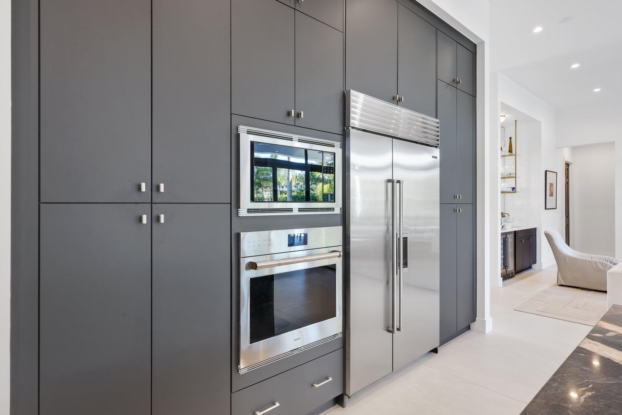 17057 Cappuccino Way Boca Raton, FL 33496 - Photo 23 of 108 Designer Kitchen