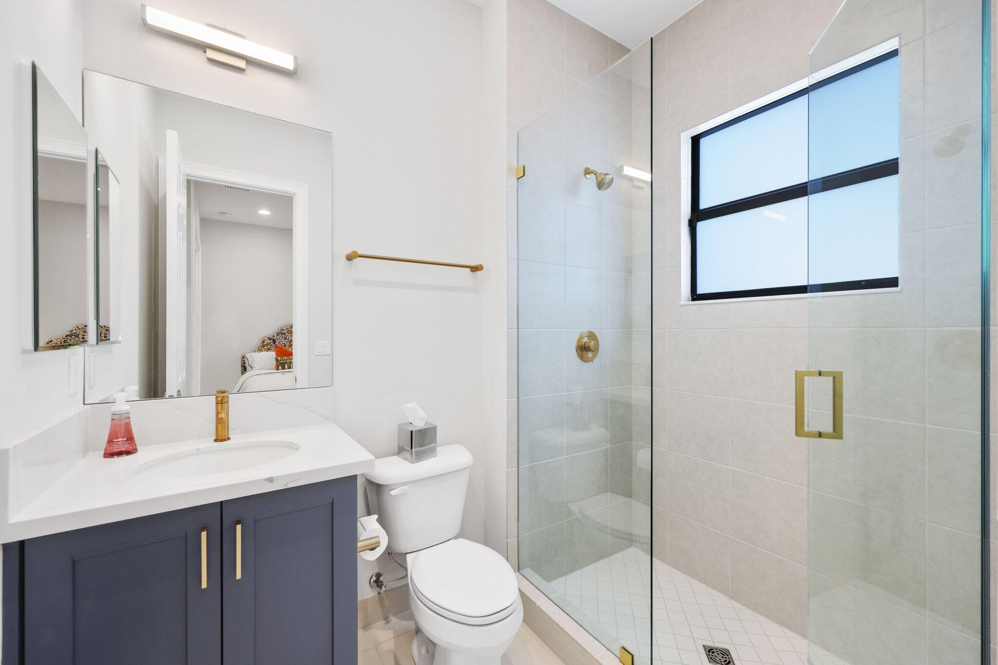 17057 Cappuccino Way Boca Raton, FL 33496 - Photo 61 of 108 Ensuite