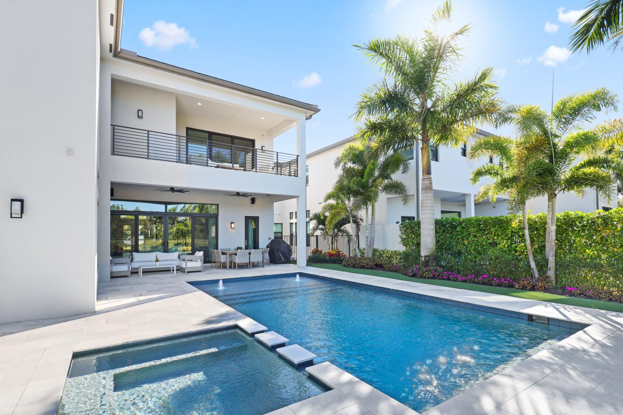 17057 Cappuccino Way Boca Raton, FL 33496 - Photo 82 of 108 Custom Pool