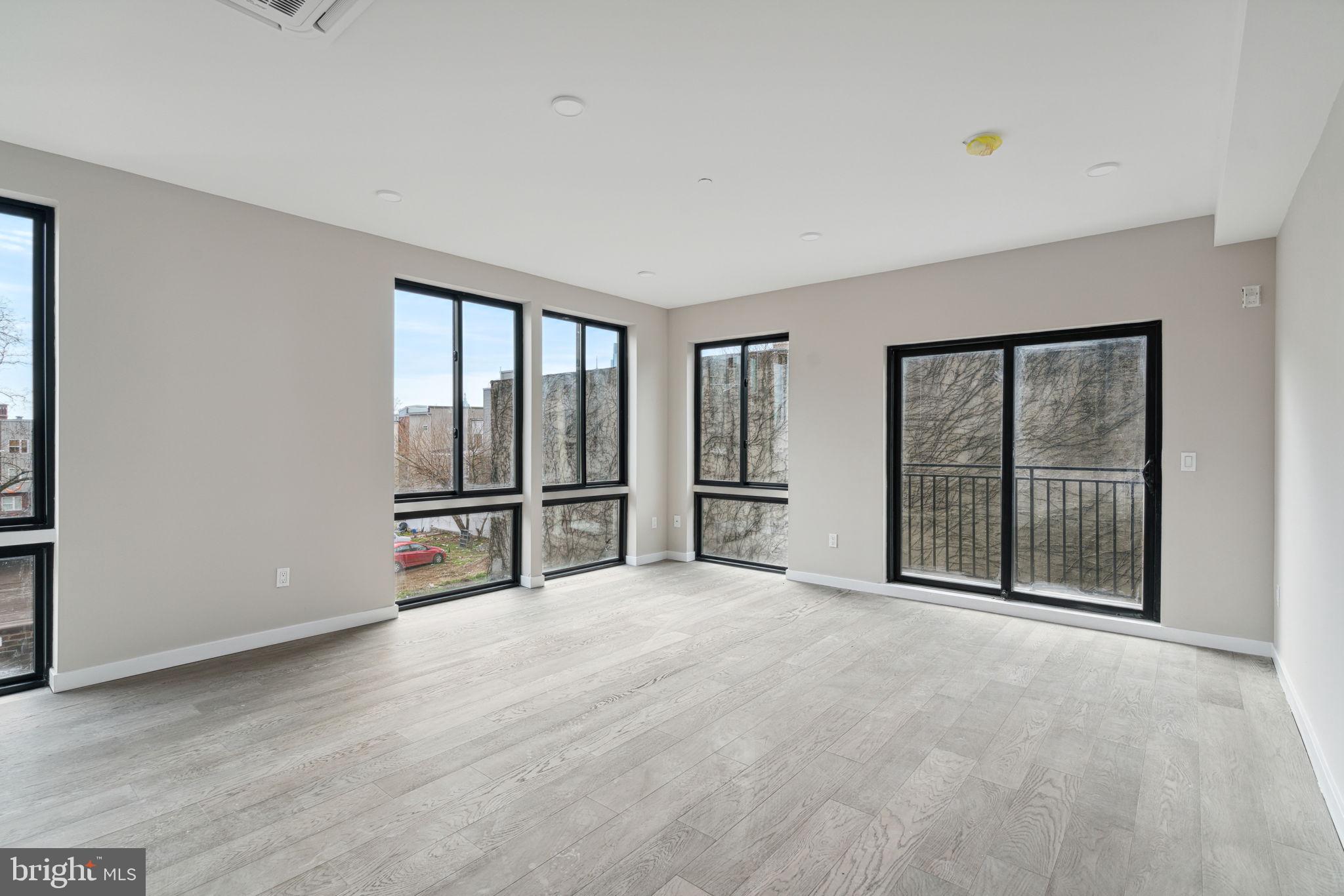 1648-50 Ridge Avenue, Unit 402 Philadelphia, PA 19130 - Photo 11 of 23 Gallery Image 11
