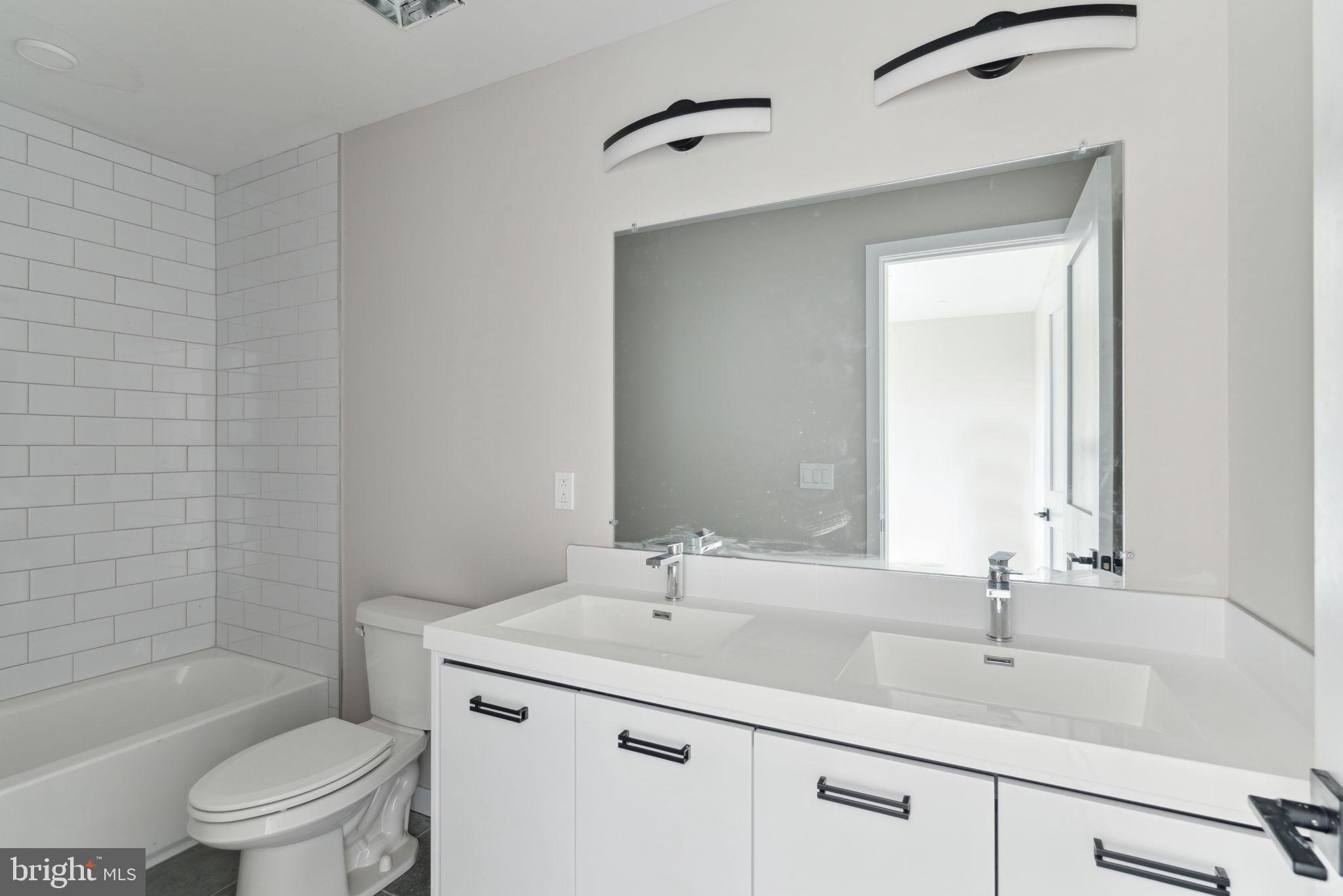 1648-50 Ridge Avenue, Unit 402 Philadelphia, PA 19130 - Photo 17 of 23 Gallery Image 17