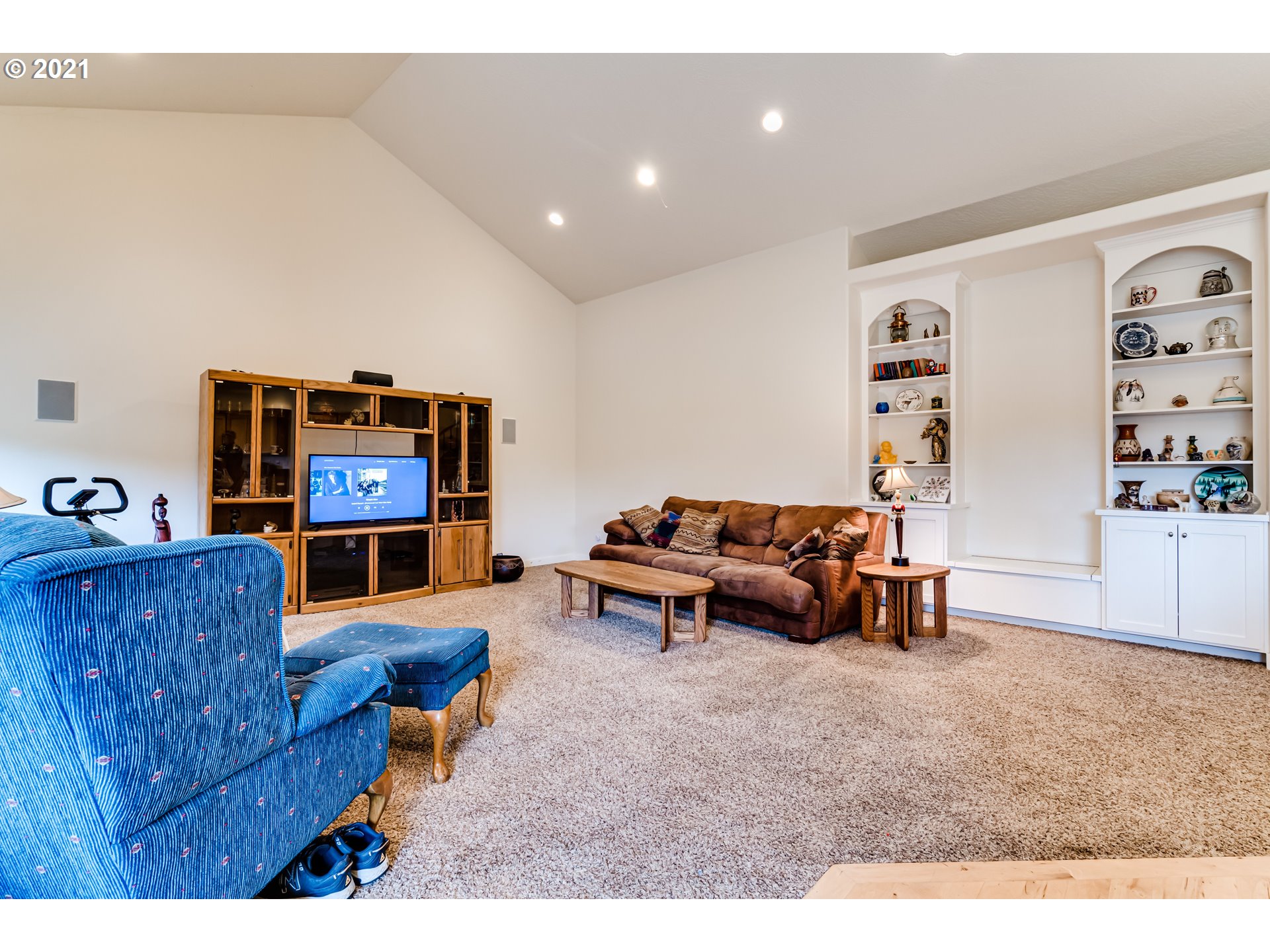 84989 Ridgeway Road Pleasant Hill, OR 97455 - Photo 13 of 31 Gallery Image 13