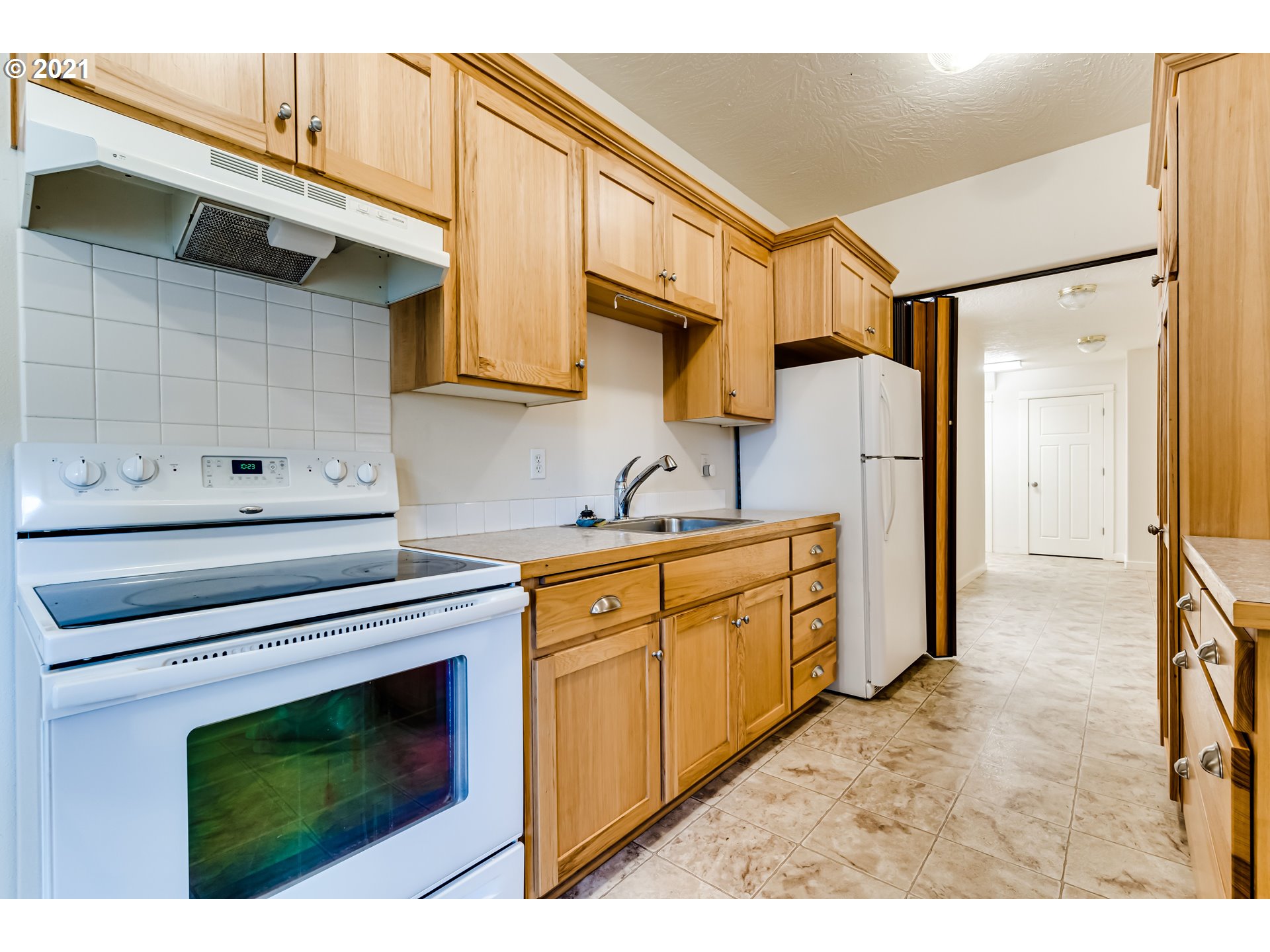 84989 Ridgeway Road Pleasant Hill, OR 97455 - Photo 23 of 31 Gallery Image 23