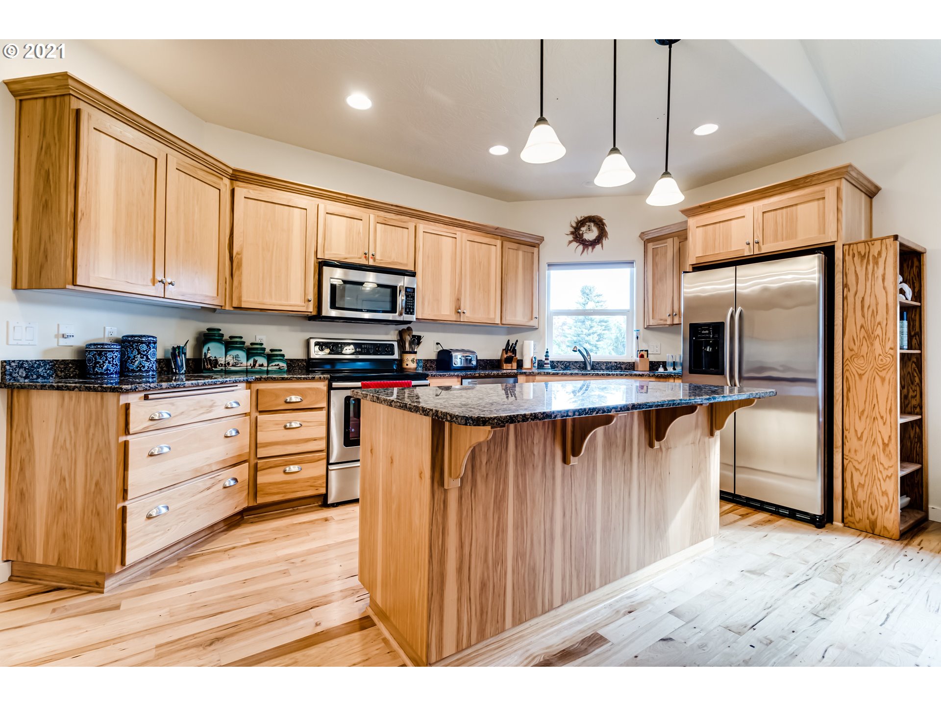 84989 Ridgeway Road Pleasant Hill, OR 97455 - Photo 9 of 31 Gallery Image 9