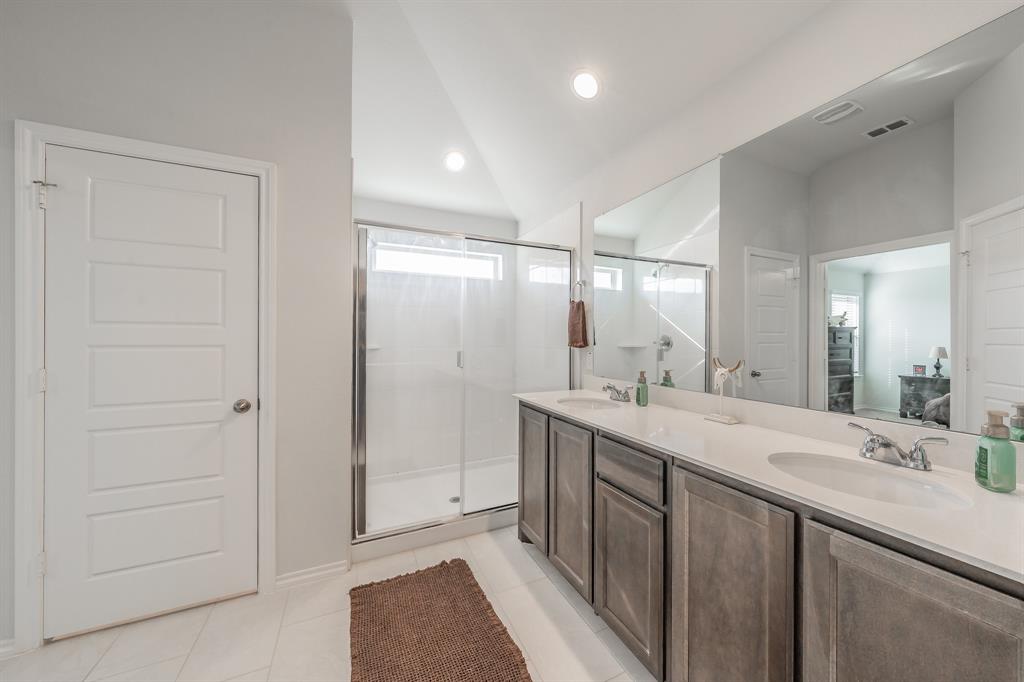 744 Stone Eagle Drive Azle, TX 76020 - Photo 24 of 40