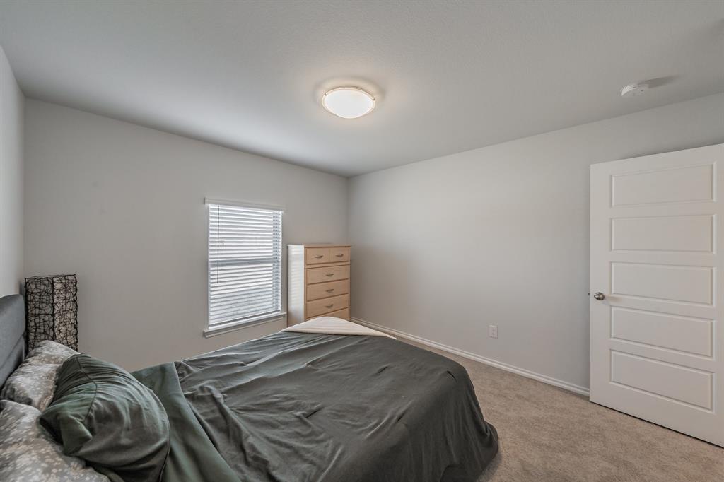 744 Stone Eagle Drive Azle, TX 76020 - Photo 26 of 40