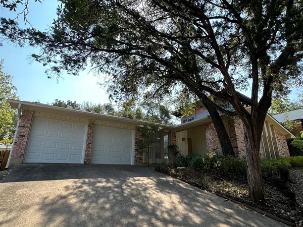 $3,595 | 2314 Farnswood Circle, Austin, TX 78704