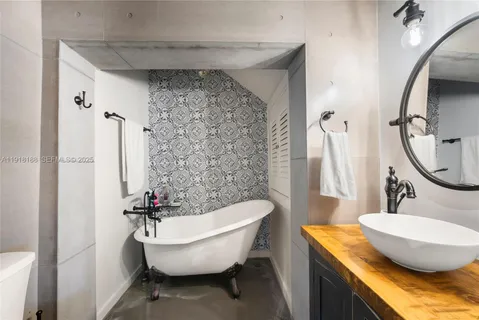 $1,650,000 | 1650 Southwest 16th Street, Miami, FL 33145