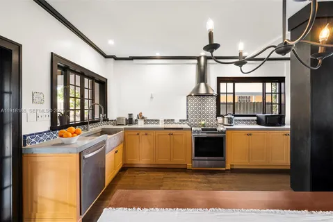 $1,650,000 | 1650 Southwest 16th Street, Miami, FL 33145