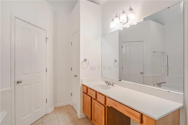 $235,000 | 201 B Libra Avenue, Unit B, Mandeville, LA 70471