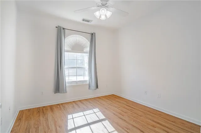 $235,000 | 201 B Libra Avenue, Unit B, Mandeville, LA 70471