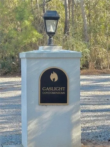 $235,000 | 201 B Libra Avenue, Unit B, Mandeville, LA 70471