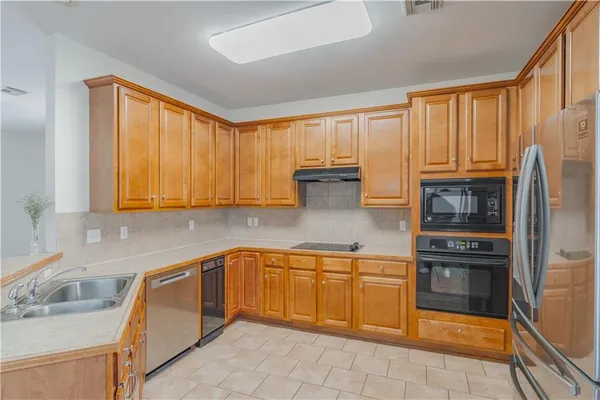 $235,000 | 201 B Libra Avenue, Unit B, Mandeville, LA 70471