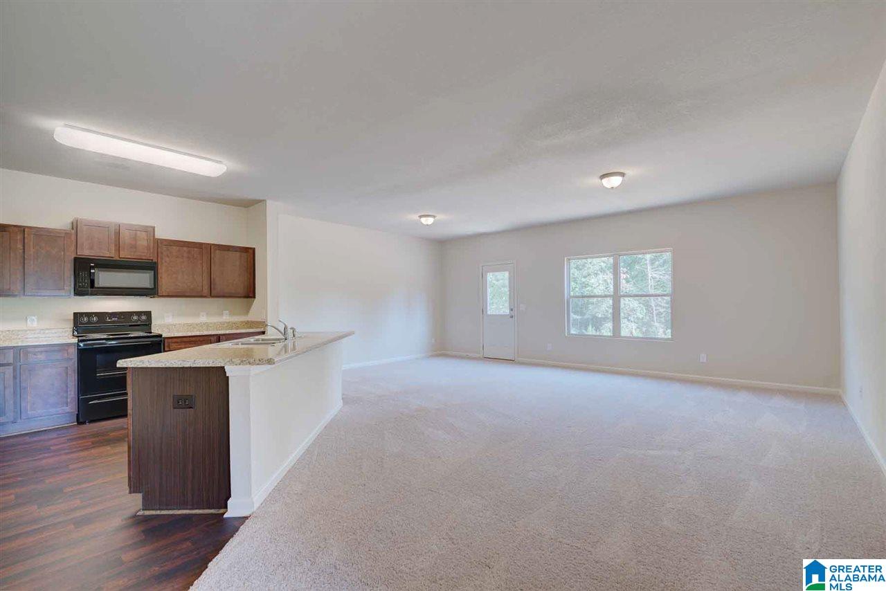 775 Clover Circle Springville, AL 35146 - Photo 4 of 11