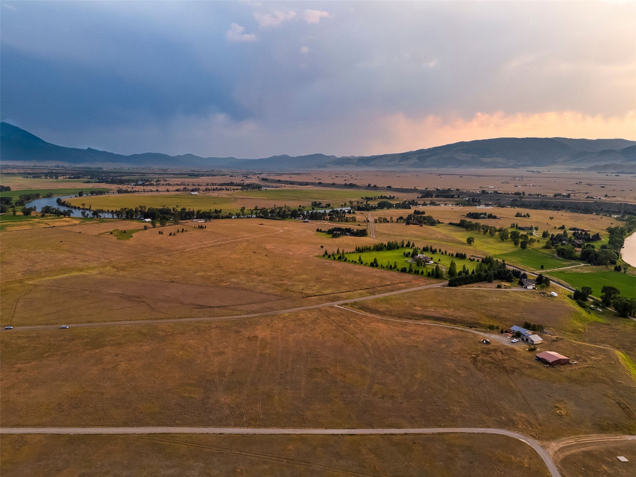 22 Loch Leven Road Livingston, MT 59047 - Photo 7 of 23 Gallery Image 7