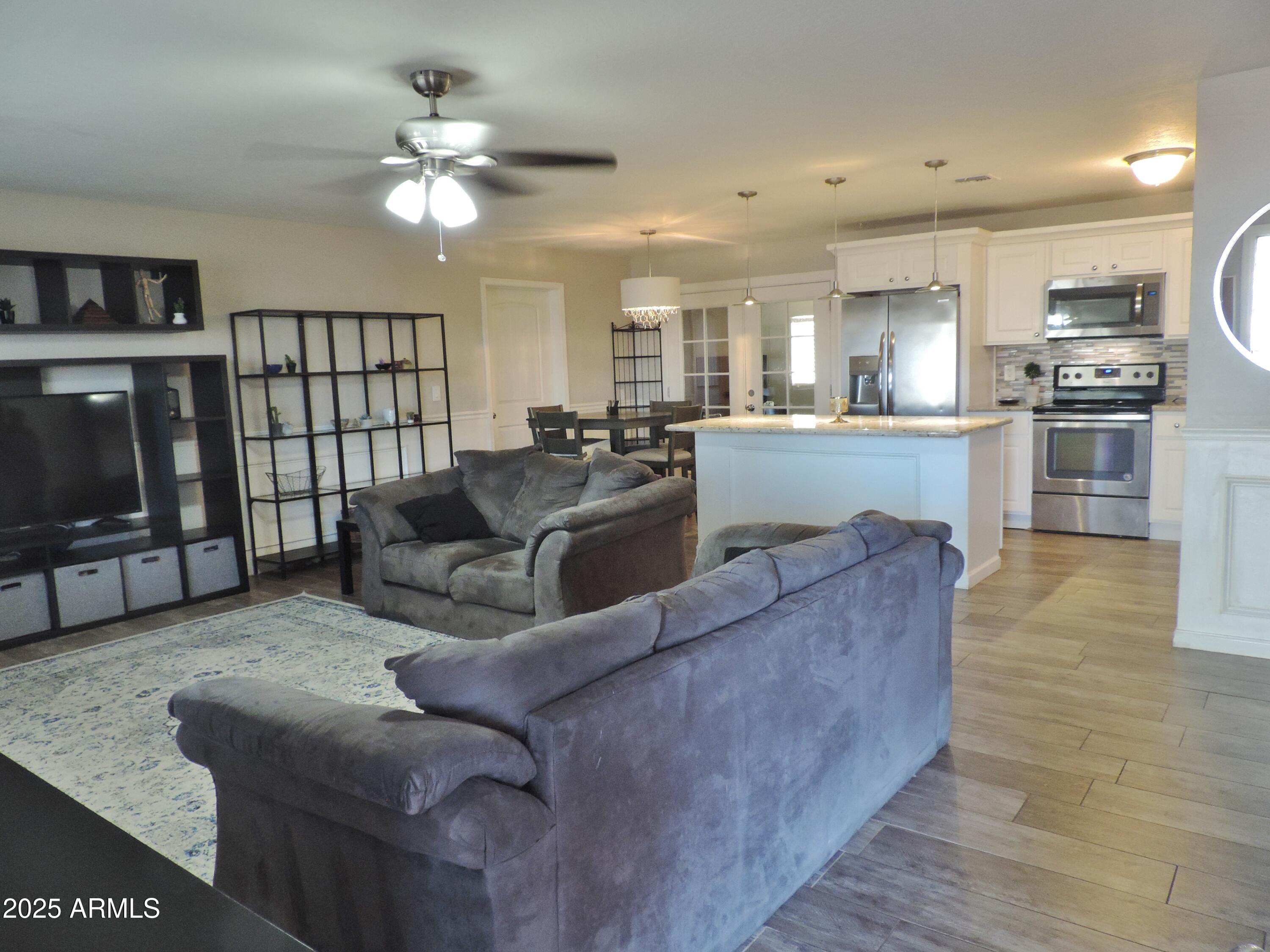 764 North Thunderbird Drive Apache Junction, AZ 85120 - Photo 2 of 74 764 N Thunderbird DR 011