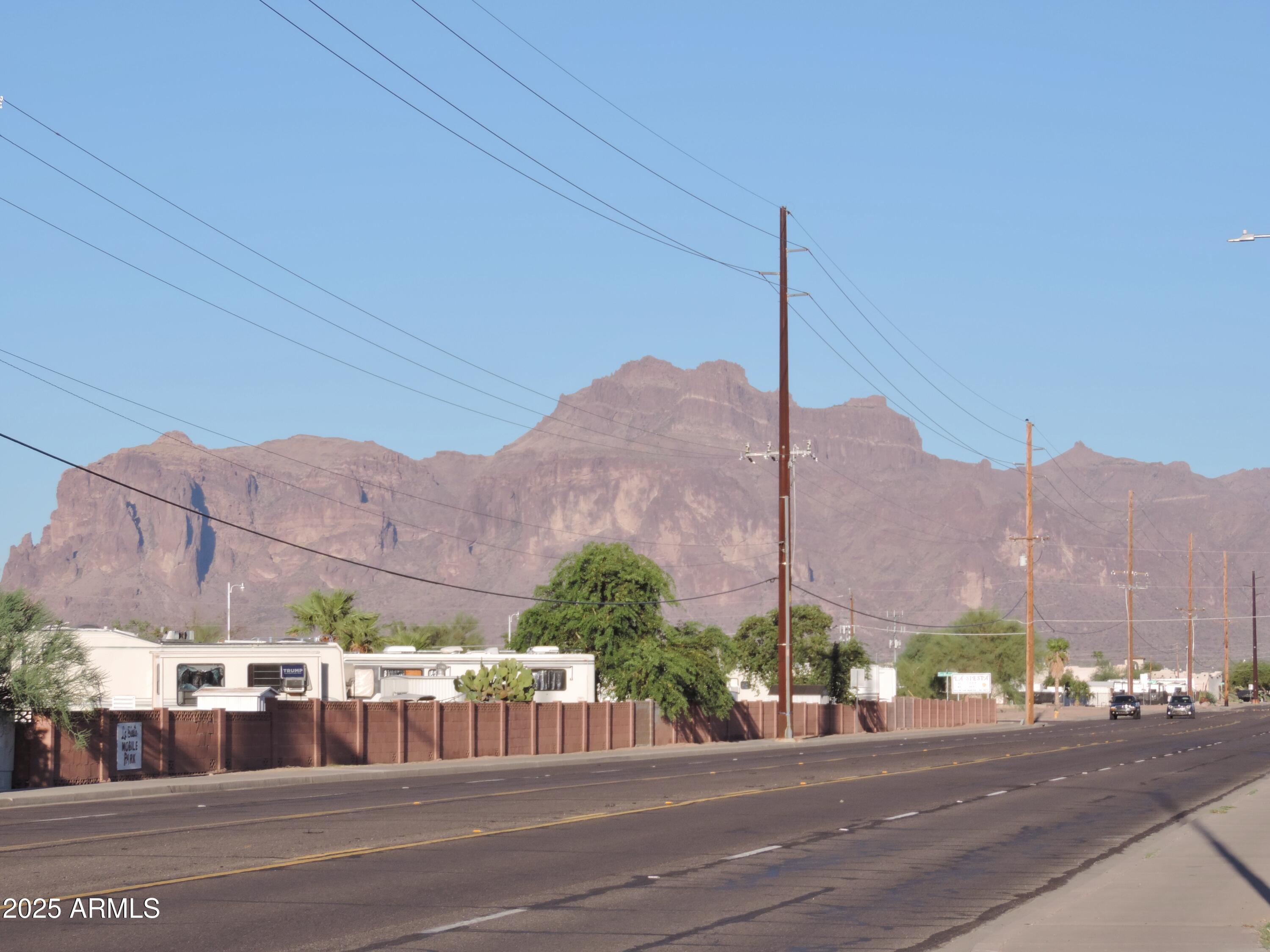 764 North Thunderbird Drive Apache Junction, AZ 85120 - Photo 52 of 74 764 N Thunderbird DR 060