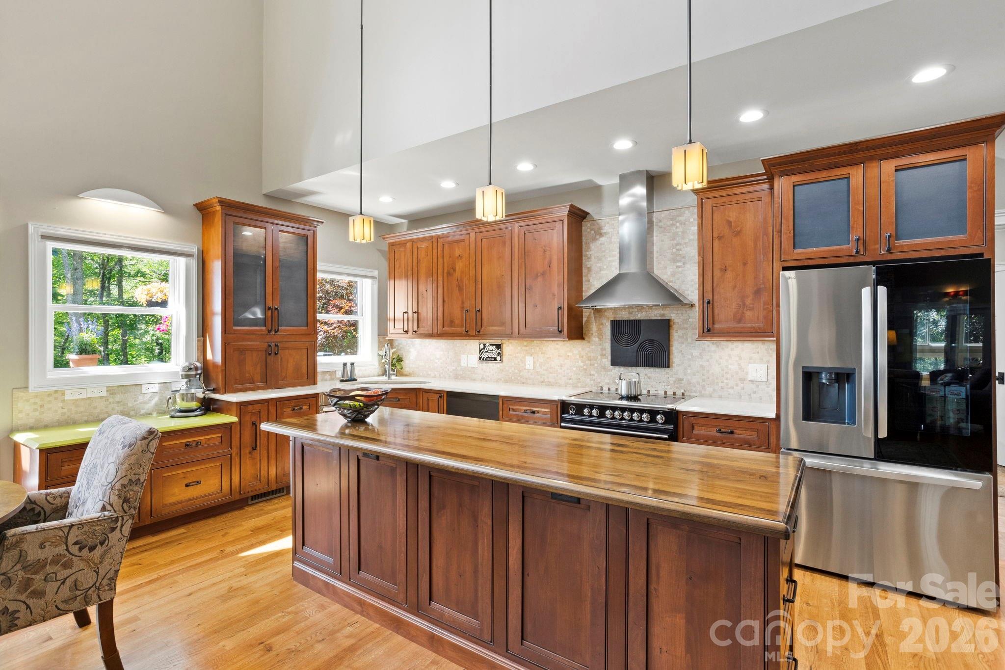 426 Eagle Ridge Road Zirconia, NC 28790 - Photo 10 of 48