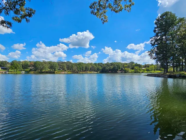 a view of outside area