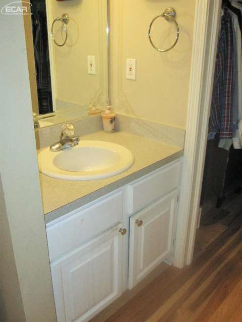 12477 North Clio Road Clio, MI 48420 - Photo 12 of 29 20432369-11.JPG
