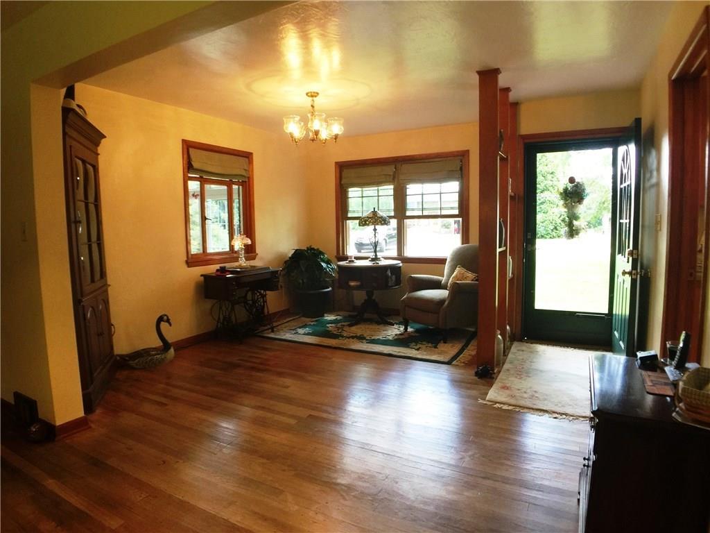 149 Township Line Road Butler, PA 16002 - Photo 6 of 25 Versatile dining space lends to the open living dining area.