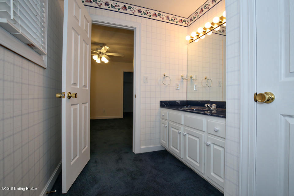 7801 Riva Ridge Road Louisville, KY 40214 - Photo 36 of 46 LREP4019