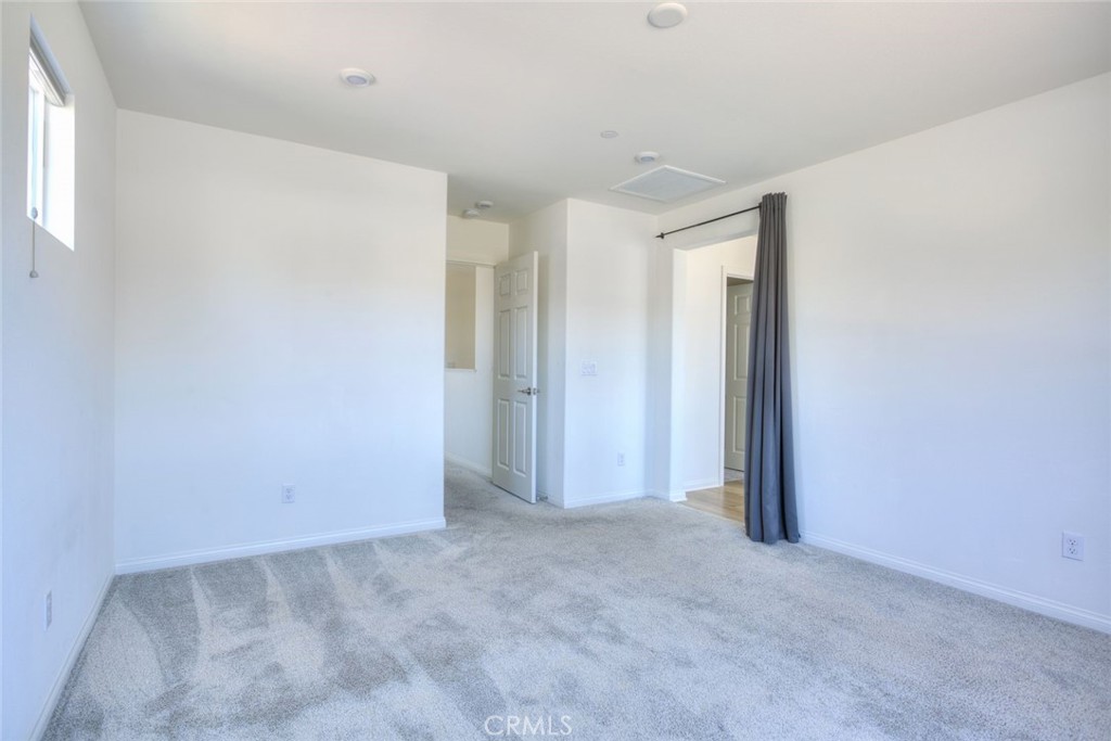 202 Bonita Lane Rialto, CA 92376 - Photo 21 of 43