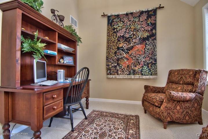161 Skytop Road Long Pond, PA 18334 - Photo 17 of 47 Gallery Image 17