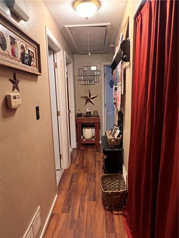 434 Highway 356 Apollo, PA 15613 - Photo 10 of 18 a view of hallway with seating area