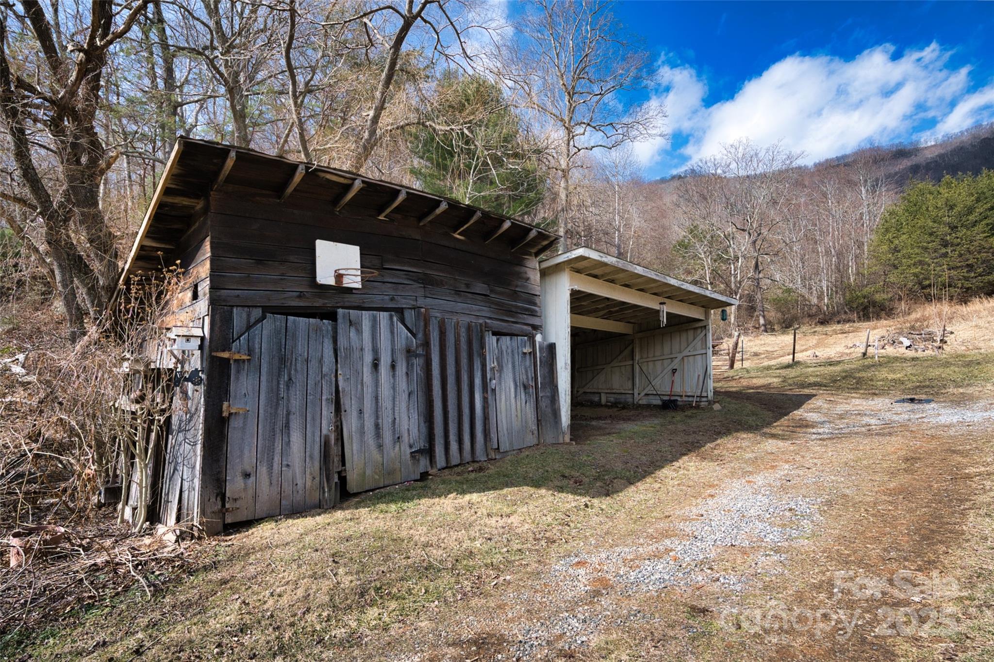 1567 Newfound Road Canton, NC 28716 - Photo 36 of 46