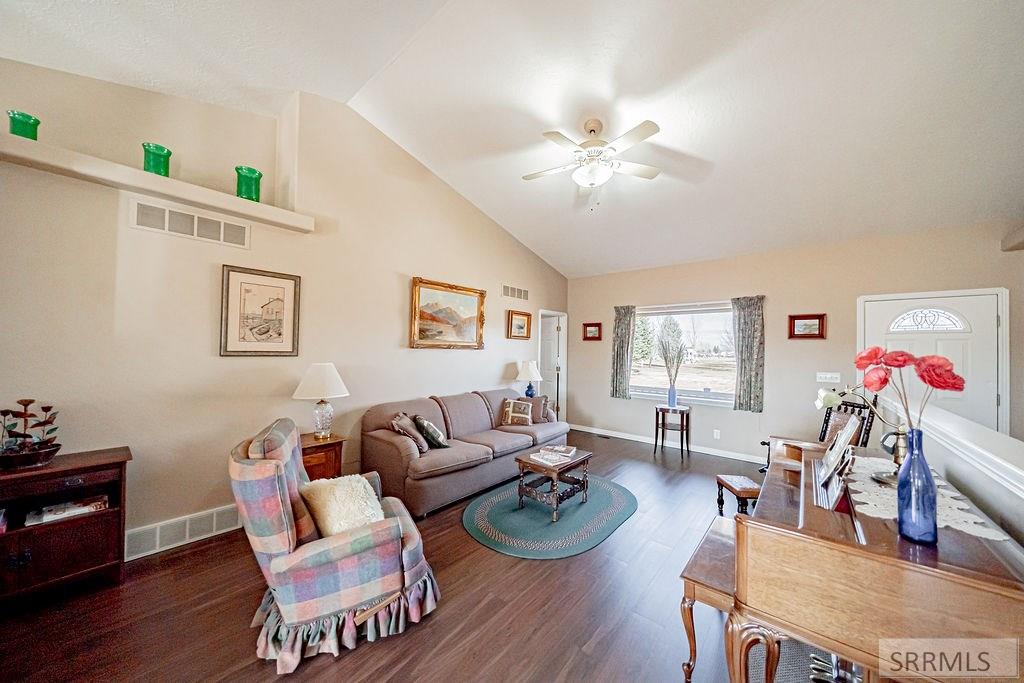 3930 East 154 North Rigby, ID 83442 - Photo 9 of 97