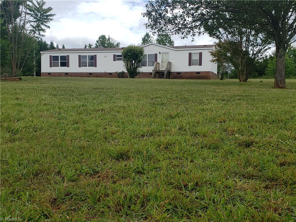 163 Butler Lake Road Reidsville, NC 27320 - Photo 11 of 13 Gallery Image 11