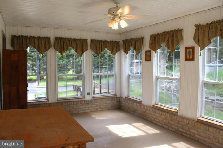 15467 Falling Waters Road Williamsport, MD 21795 - Photo 14 of 30 Sun Room
