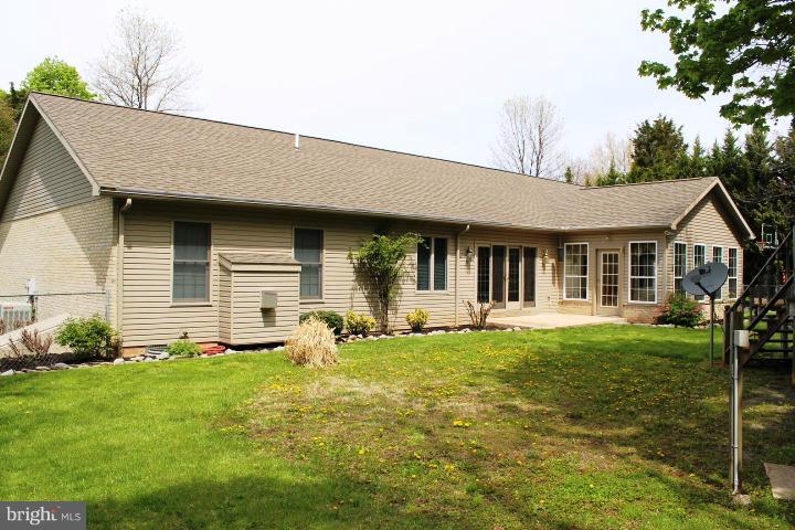 15467 Falling Waters Road Williamsport, MD 21795 - Photo 22 of 30 Exterior (Rear)